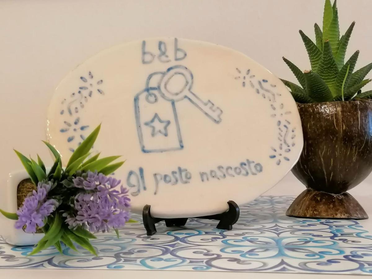 ポルト・トッレス Il Posto Nascosto Bed & Breakfast エクステリア 写真